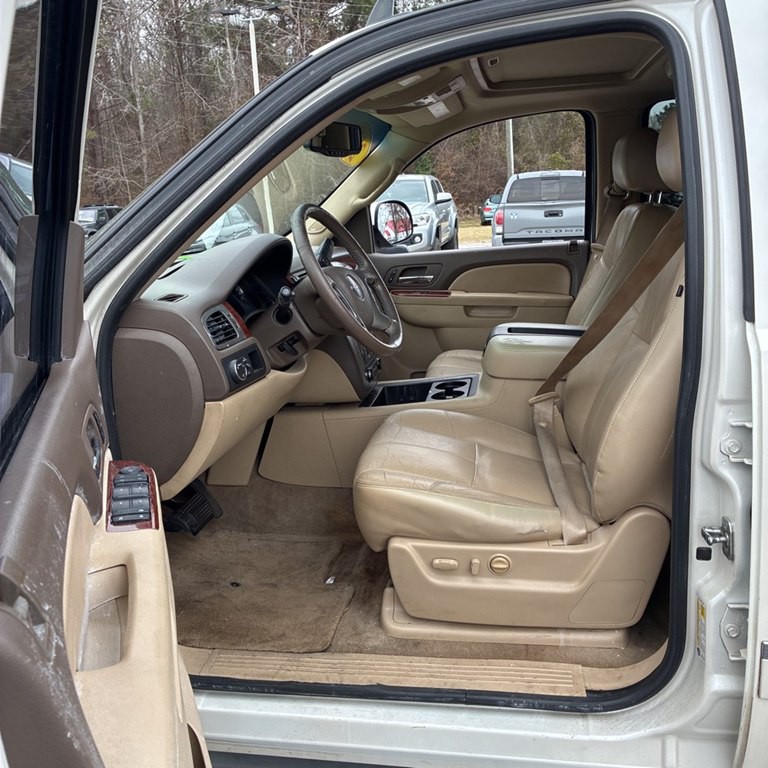 2012 GMC Yukon Image 11