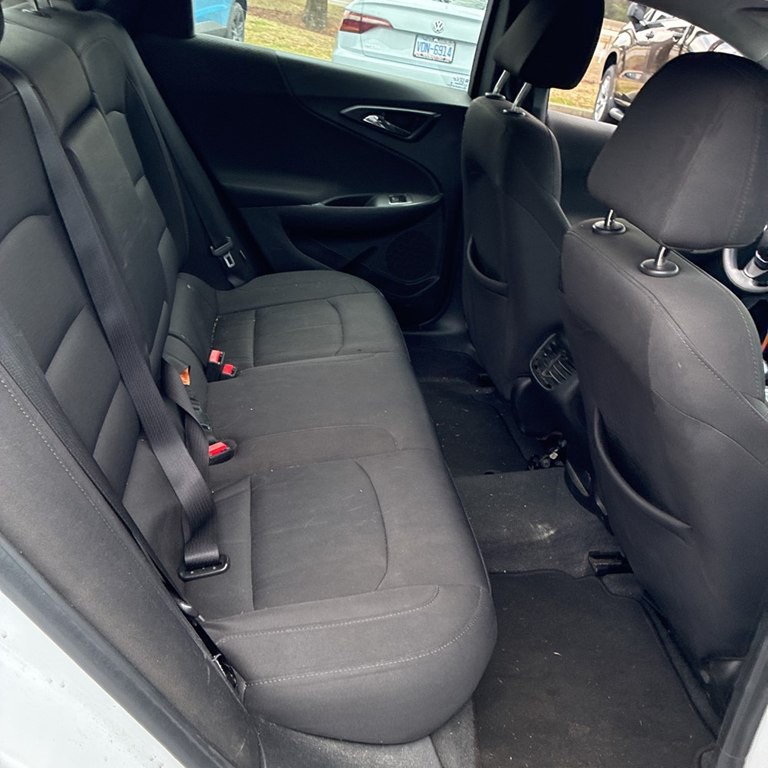 2019 Chevrolet Malibu Image 7