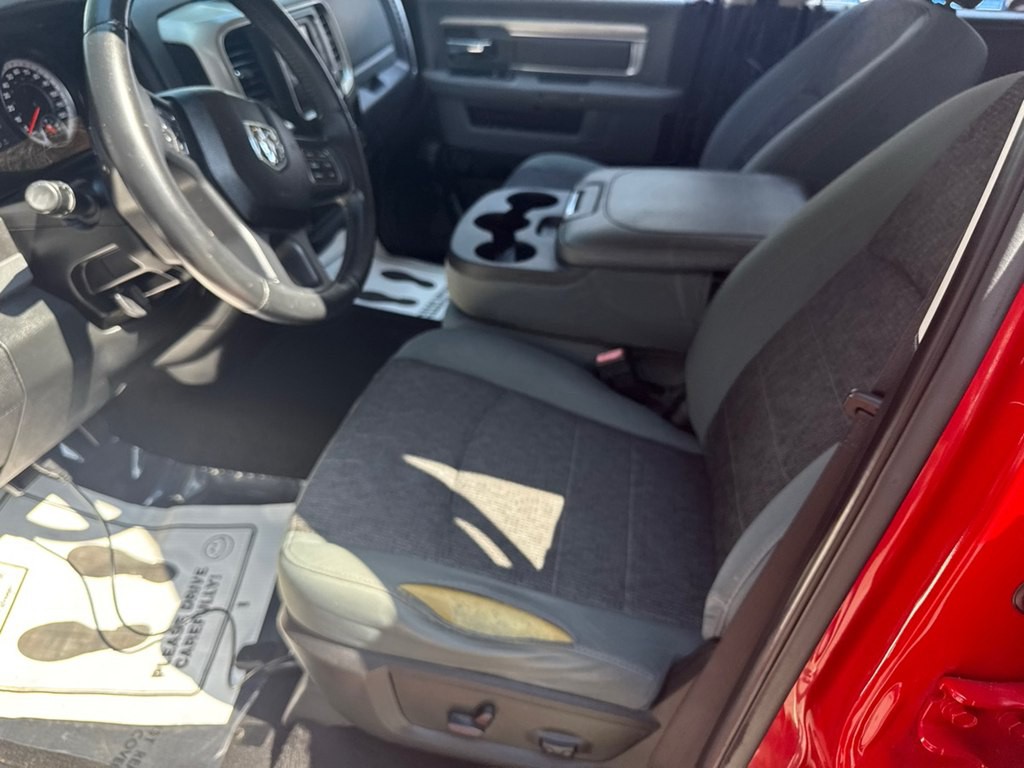 2015 RAM 1500 Image 3