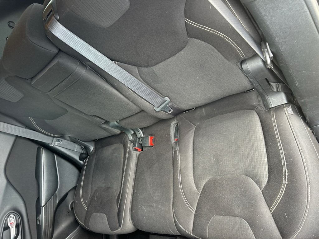 2015 Jeep Cherokee Image 3