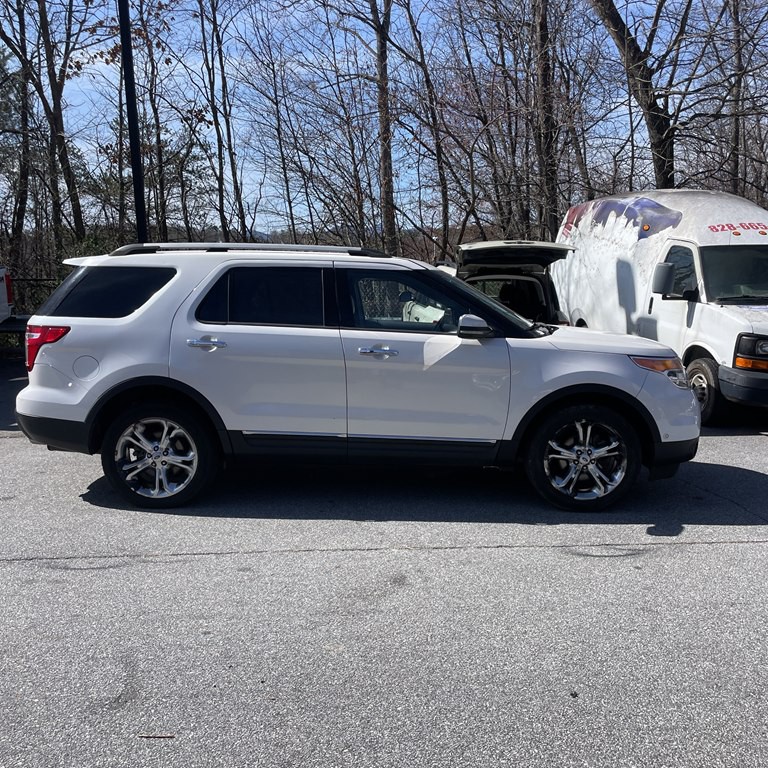 2013 Ford Explorer Image 5