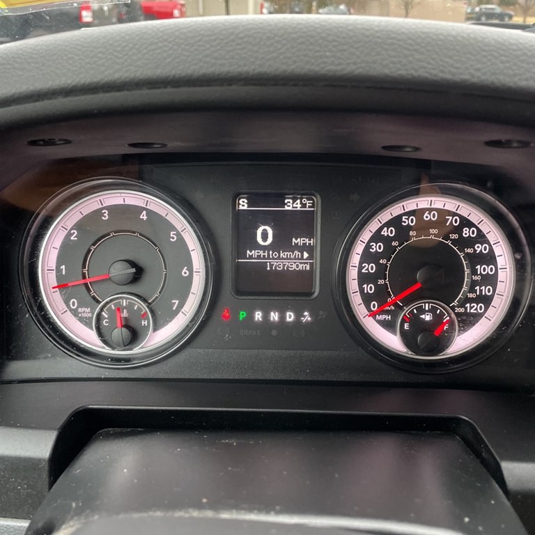 2016 RAM 1500 Image 9