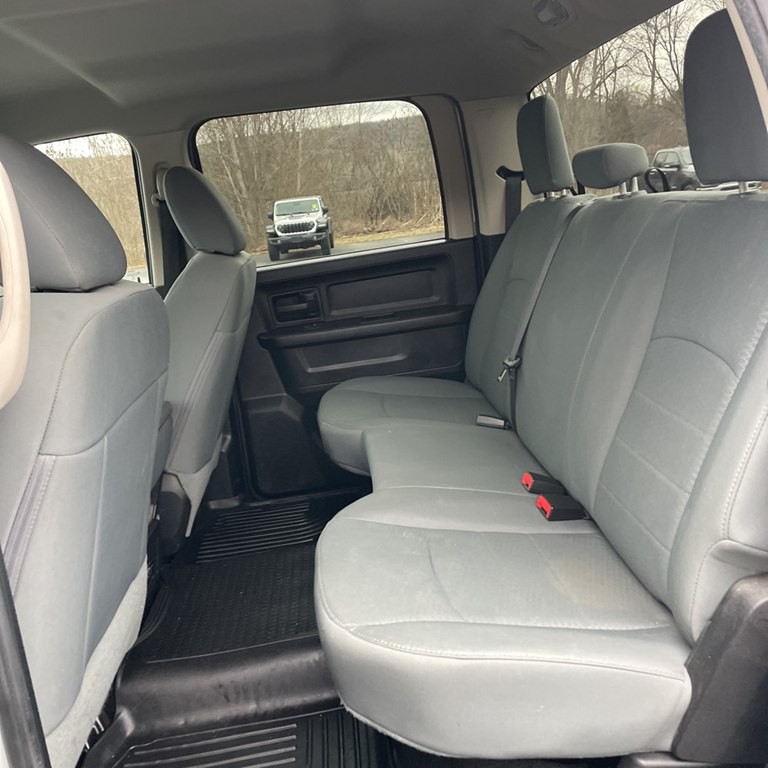 2016 RAM 1500 Image 12