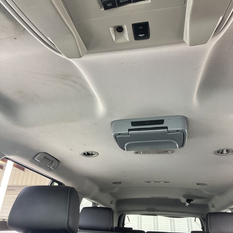 2016 Chevrolet Suburban Image 5