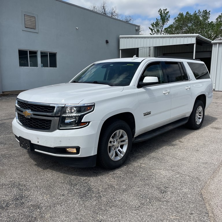 2016 Chevrolet Suburban Image 9