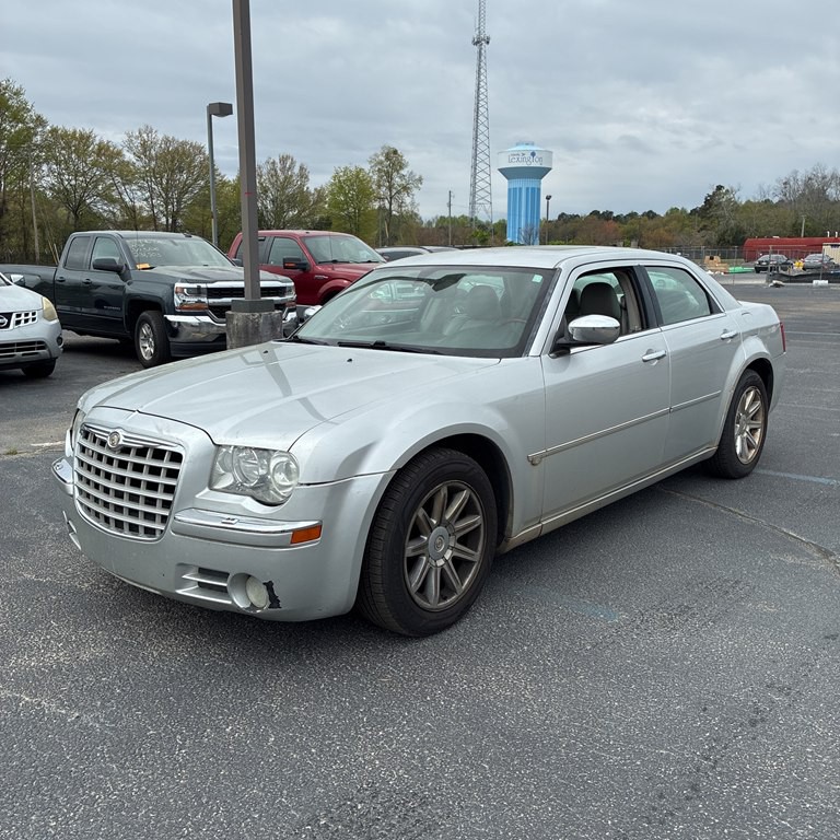 2006 Chrysler 300 Image 10