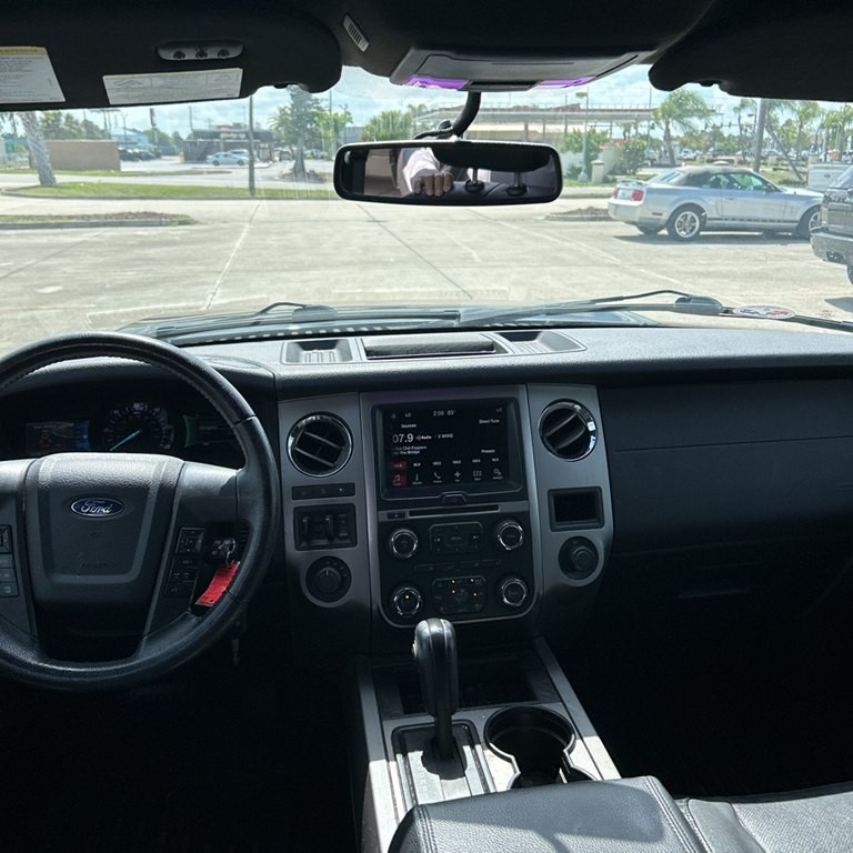 2017 Ford Expedition Image 11