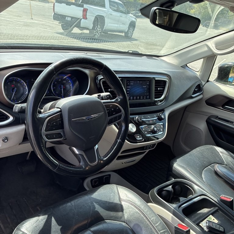 2019 Chrysler Pacifica Image 9
