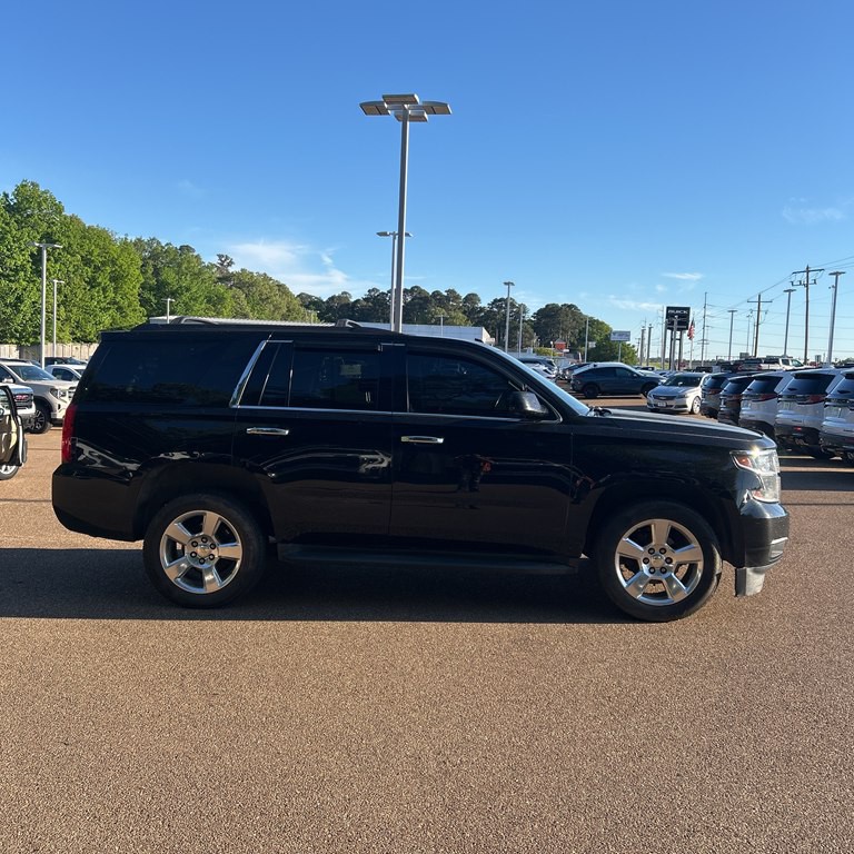 2016 Chevrolet Tahoe Image 1