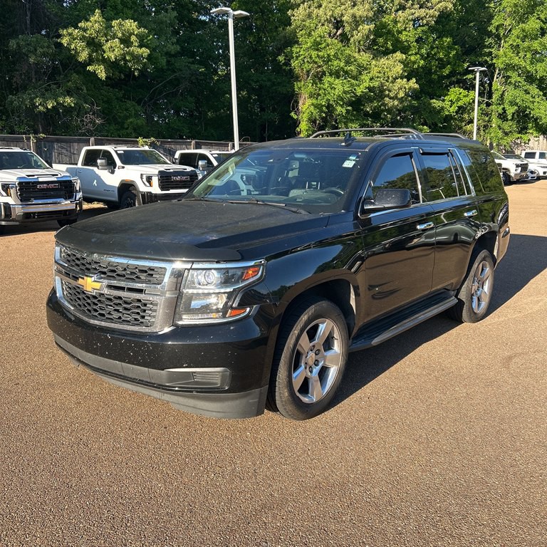 2016 Chevrolet Tahoe Image 2
