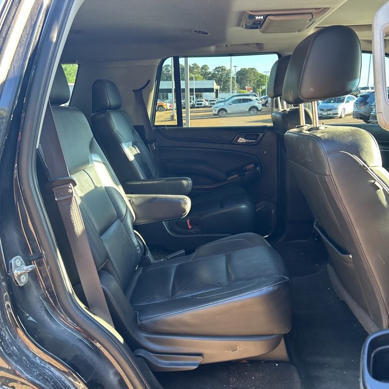 2016 Chevrolet Tahoe Image 4