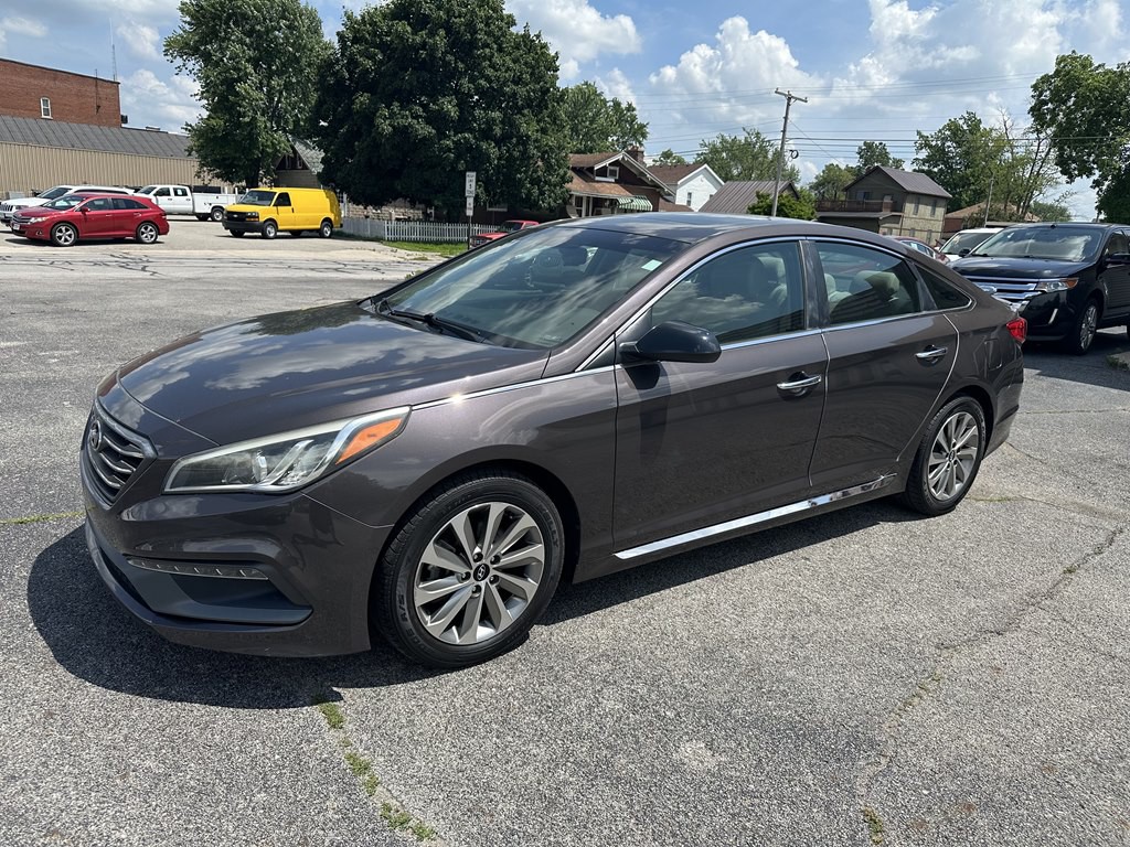 2016 Hyundai Sonata Image 1