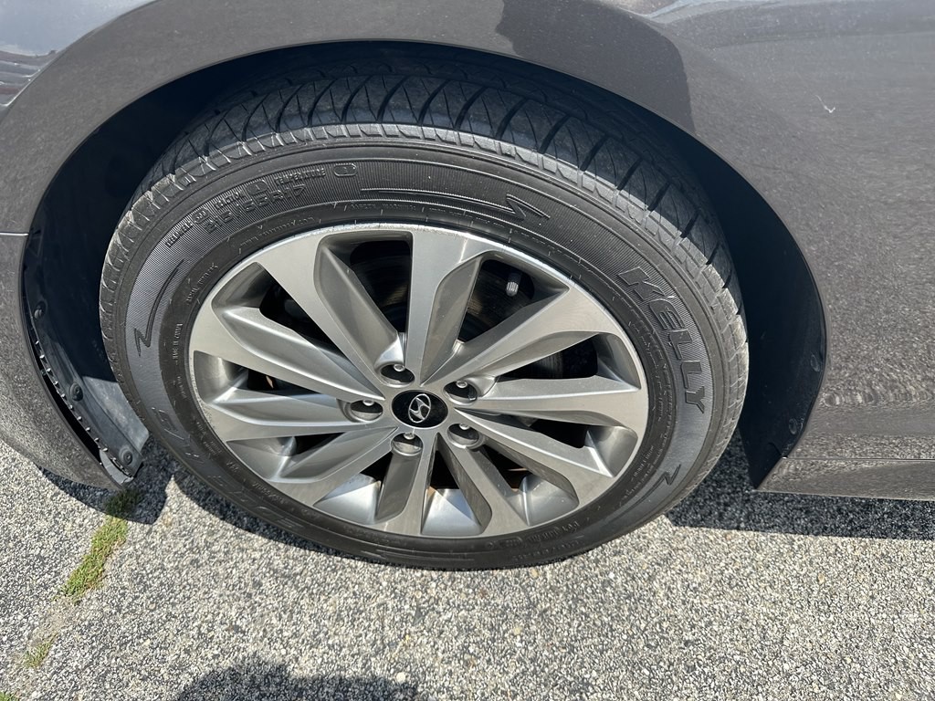 2016 Hyundai Sonata Image 11