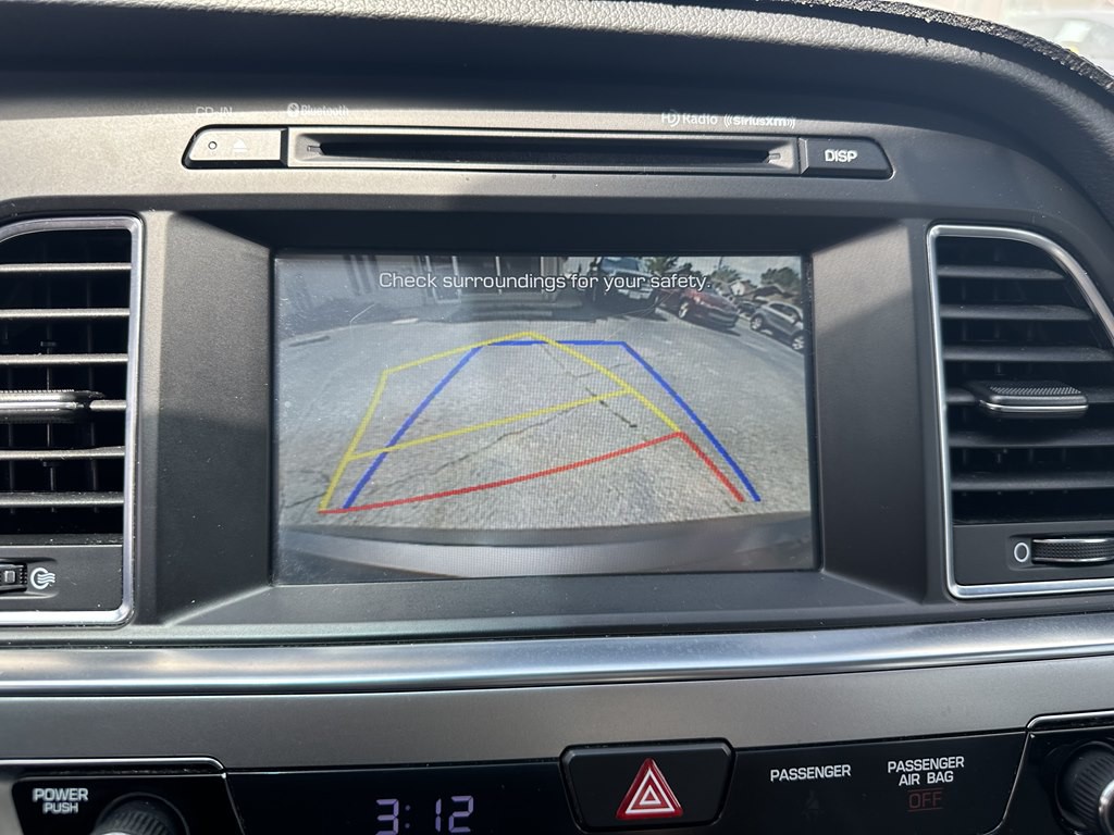 2016 Hyundai Sonata Image 23