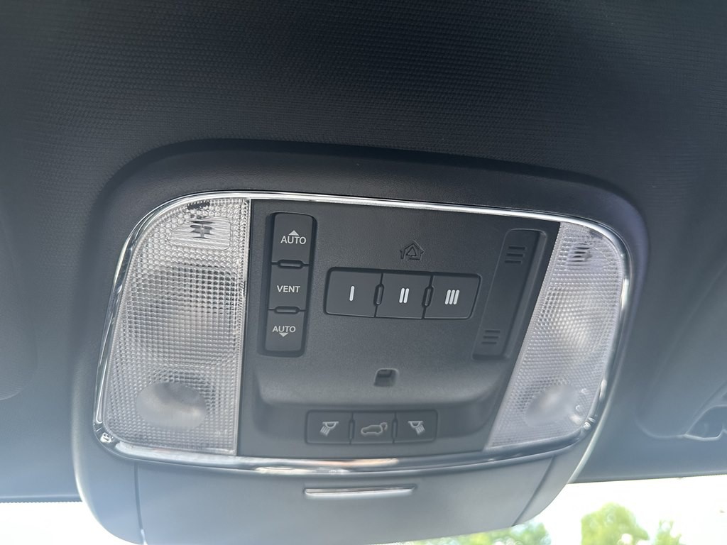 2018 Jeep Grand Cherokee Image 26
