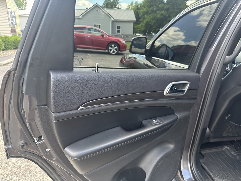2018 Jeep Grand Cherokee Image 30