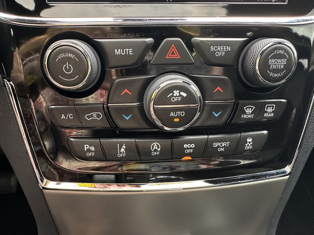 2020 Jeep Grand Cherokee Image 27