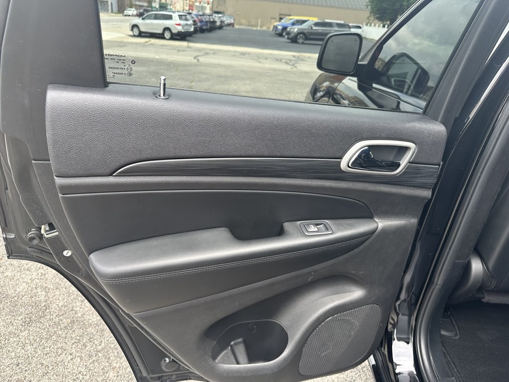 2020 Jeep Grand Cherokee Image 30