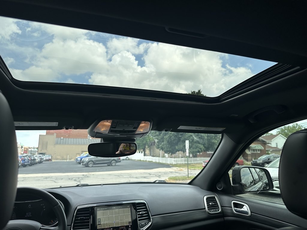 2020 Jeep Grand Cherokee Image 34