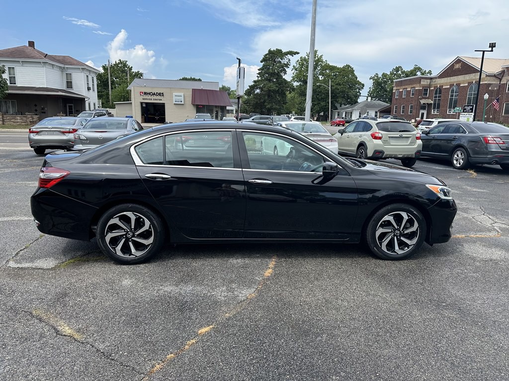 2017 Honda Accord Image 6