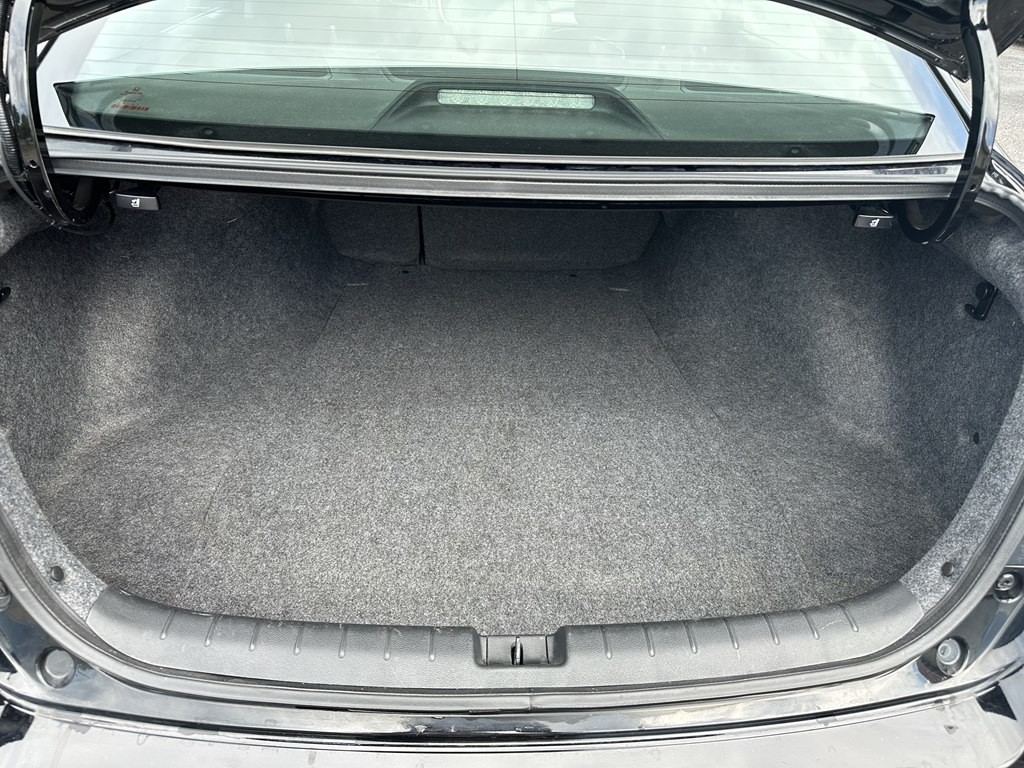 2017 Honda Accord Image 10