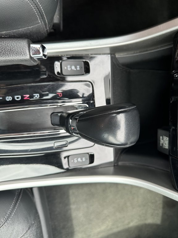 2017 Honda Accord Image 22