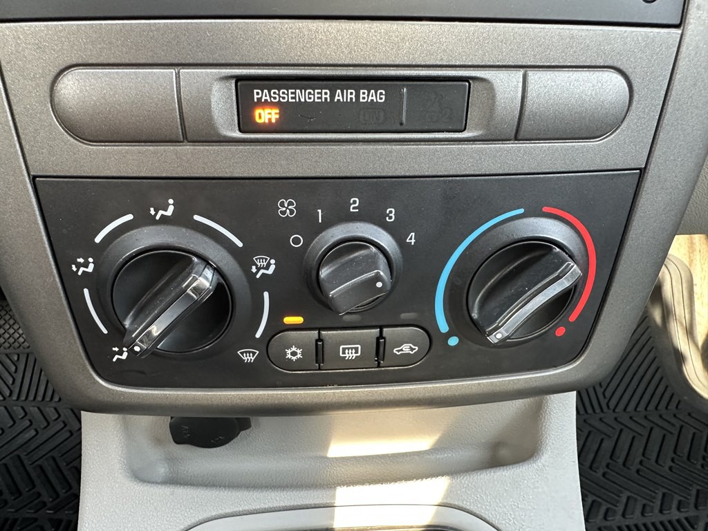 2008 Chevrolet Cobalt Image 22