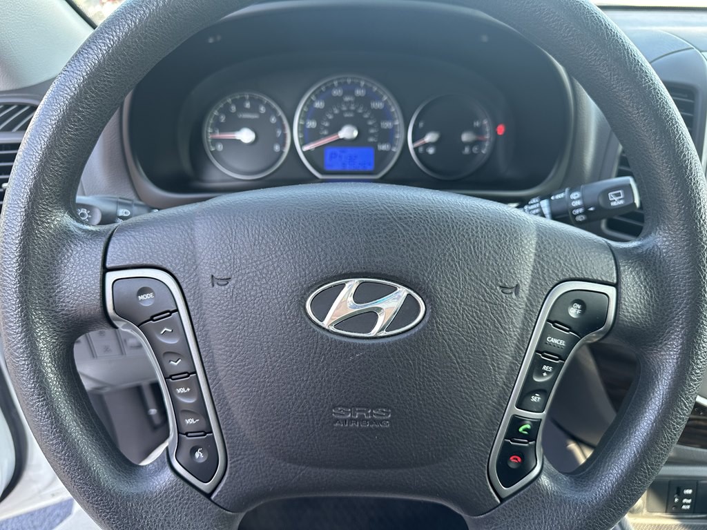 2012 Hyundai Santa Fe Image 21