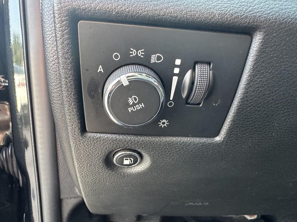 2015 Jeep Grand Cherokee Image 15