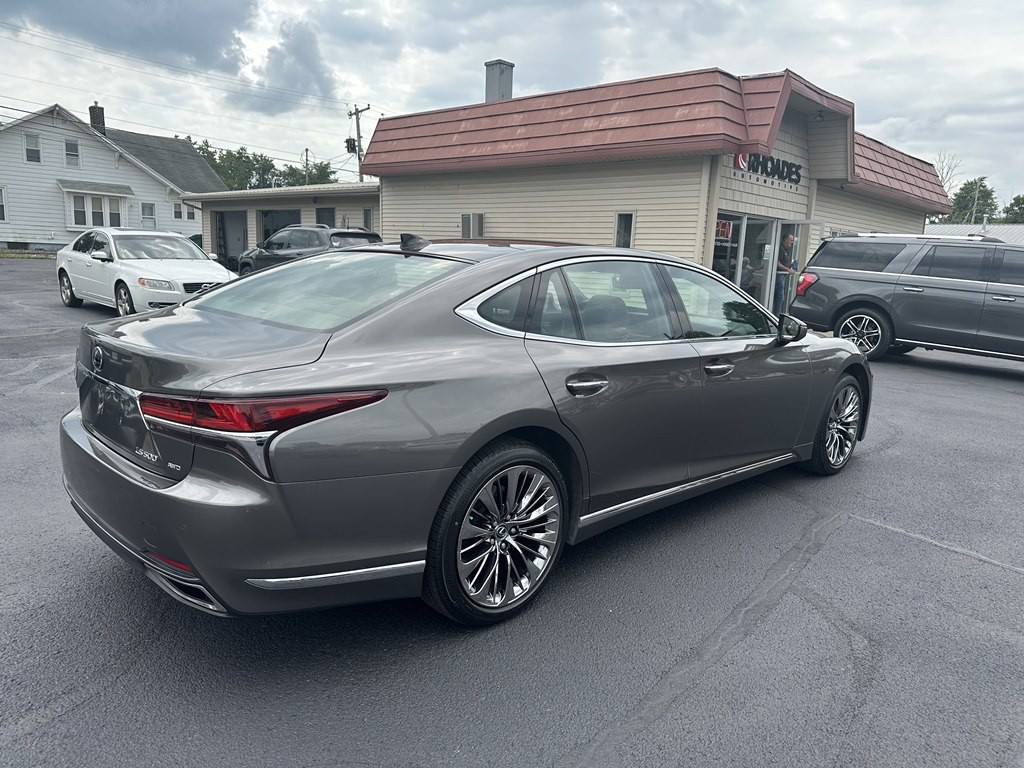 2018 Lexus LS Image 5