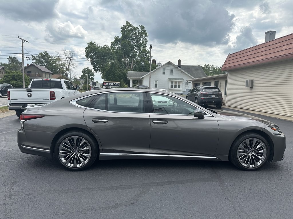 2018 Lexus LS Image 6