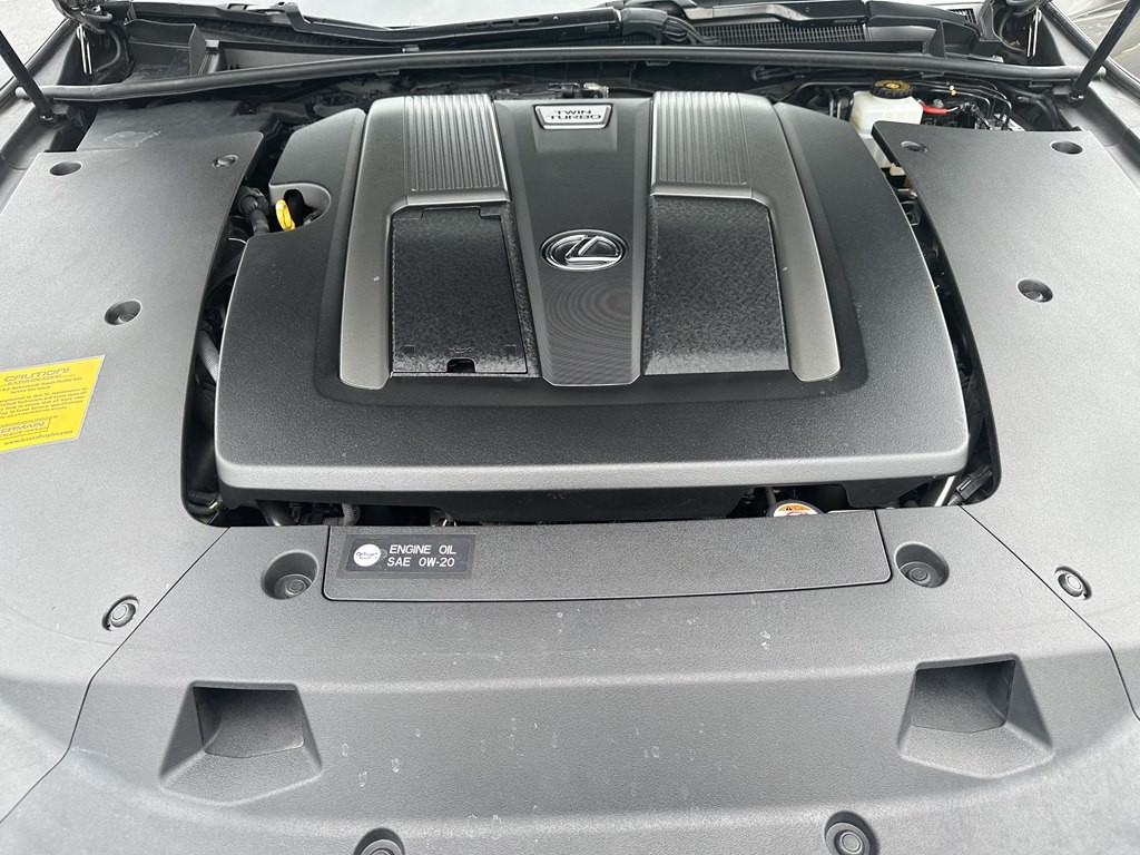 2018 Lexus LS Image 10