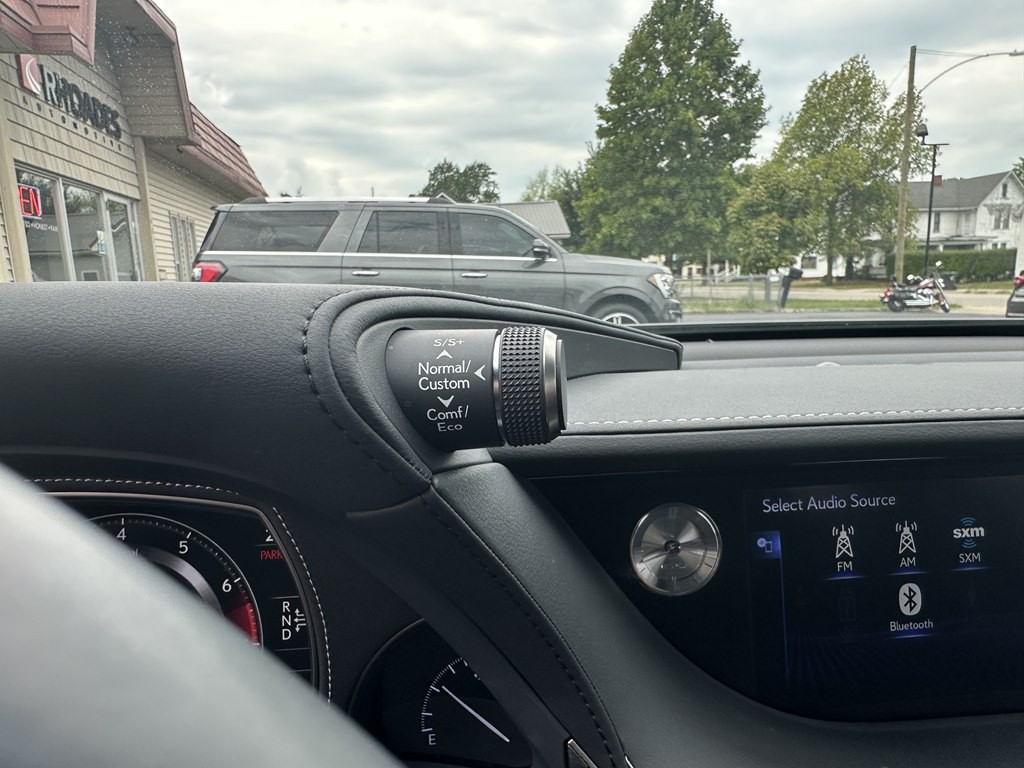 2018 Lexus LS Image 22