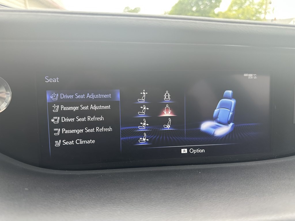 2018 Lexus LS Image 26