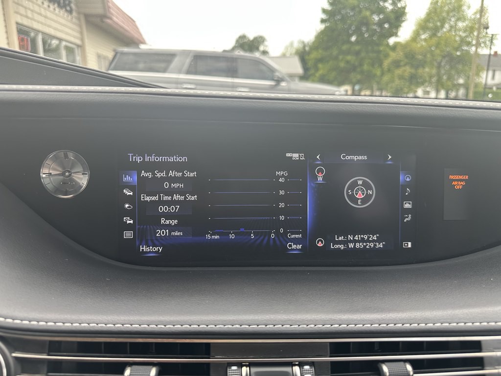 2018 Lexus LS Image 30