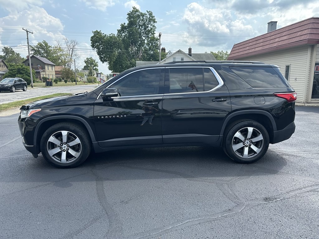 2019 Chevrolet Traverse Image 2