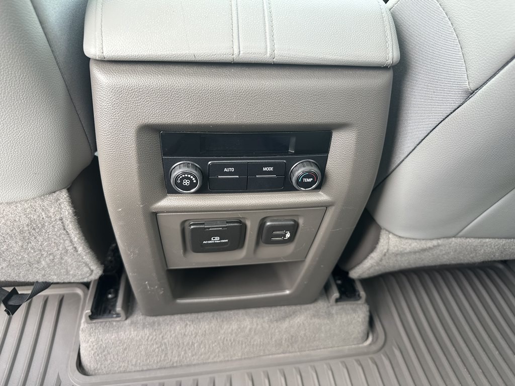 2019 Chevrolet Traverse Image 32
