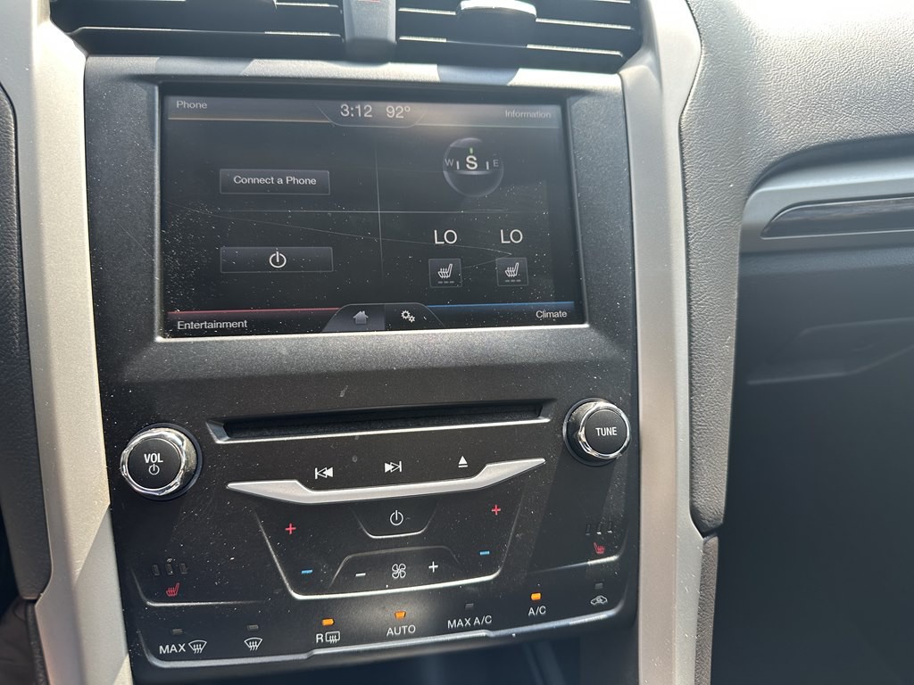 2014 Ford Fusion Image 23