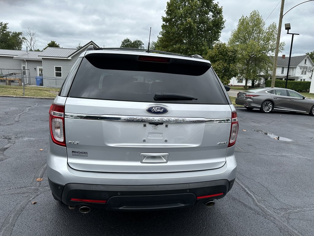 2011 Ford Explorer Image 4