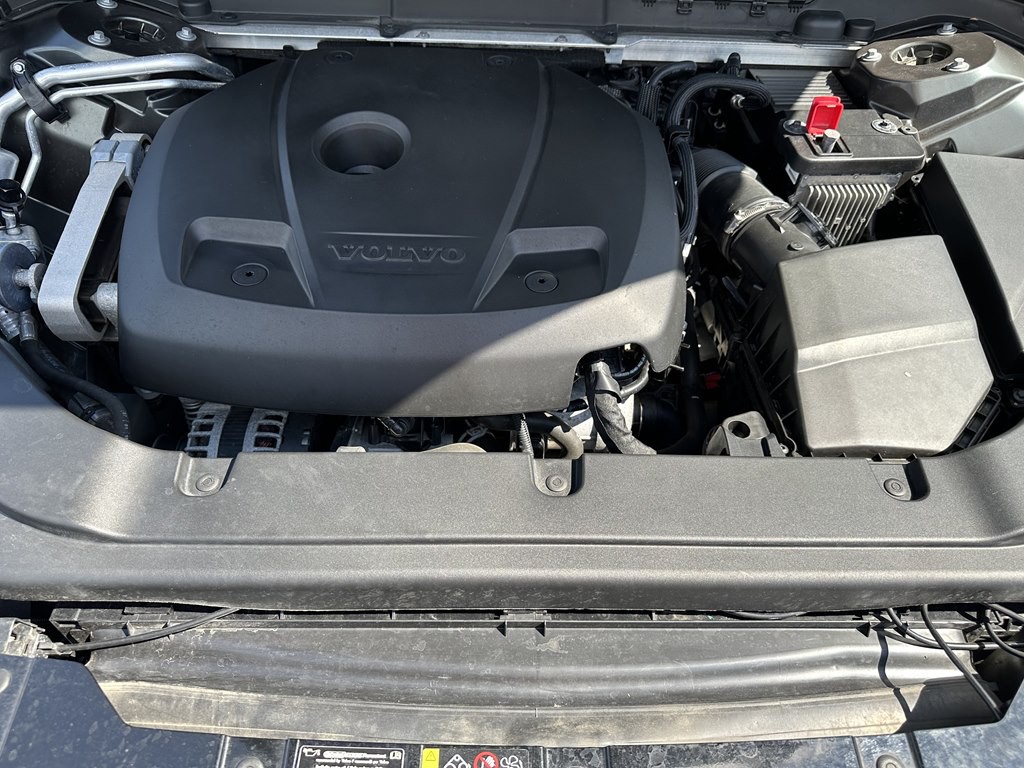 2019 Volvo XC60 Image 9