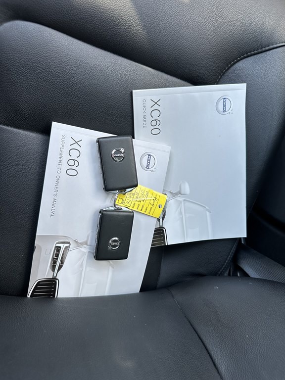 2019 Volvo XC60 Image 37