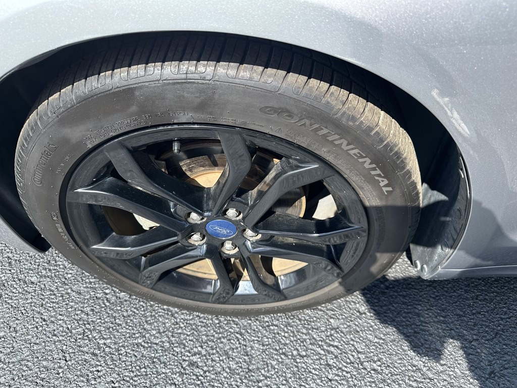 2020 Ford Fusion Image 11