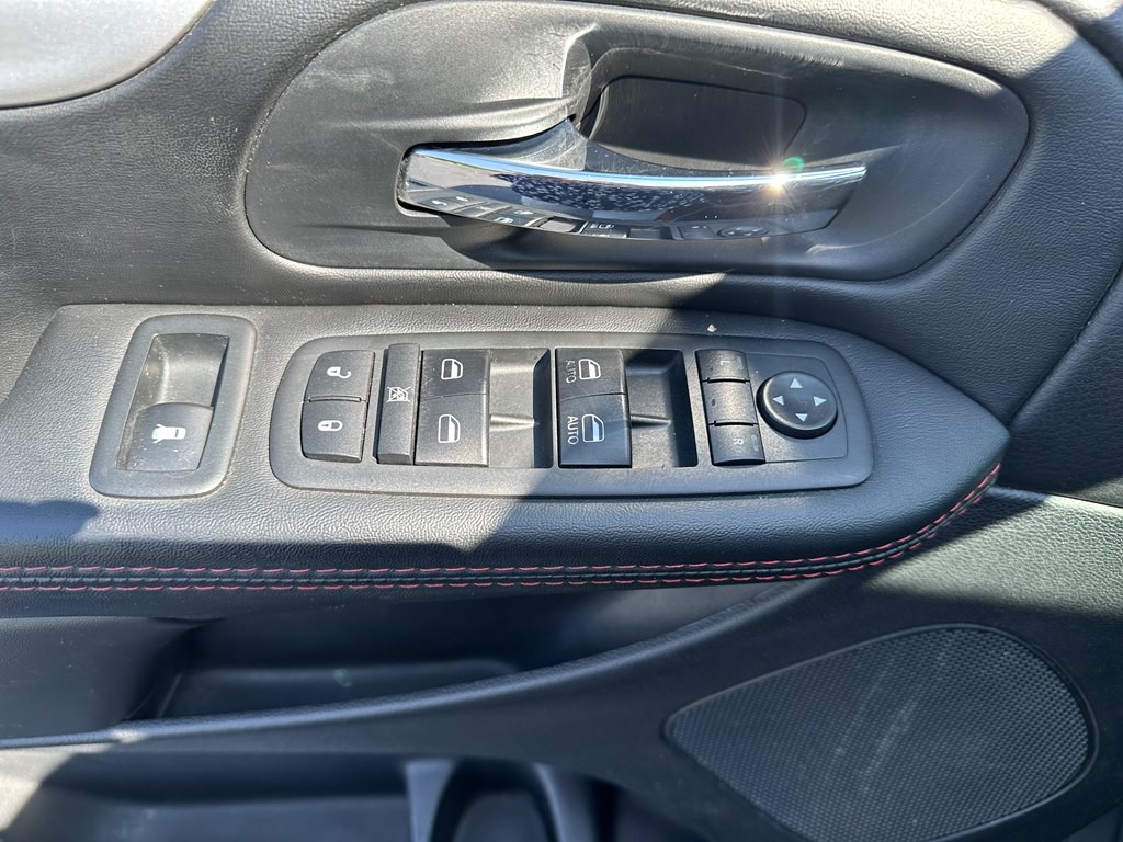 2017 Dodge Grand Caravan Image 15