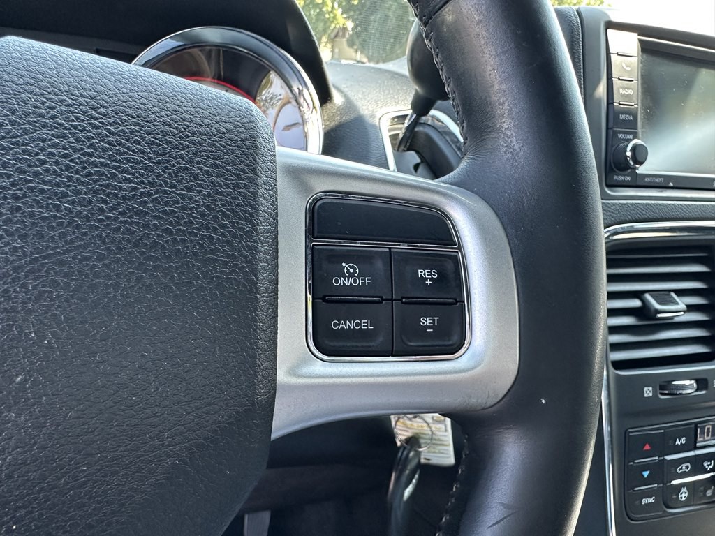 2017 Dodge Grand Caravan Image 21