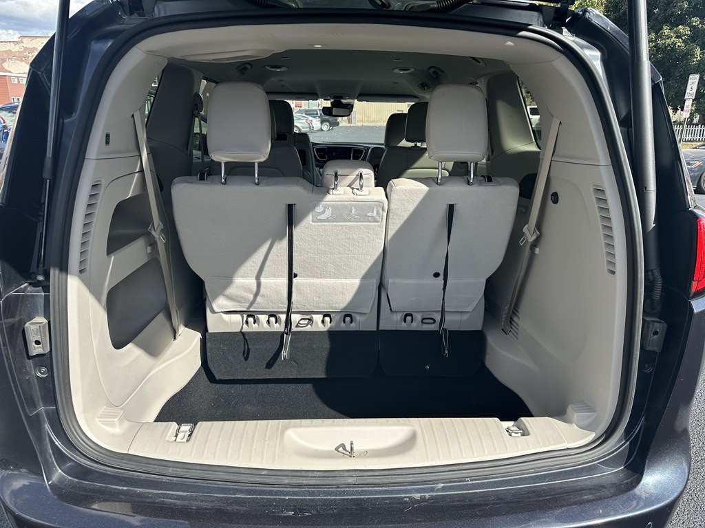 2020 Chrysler Pacifica Image 10
