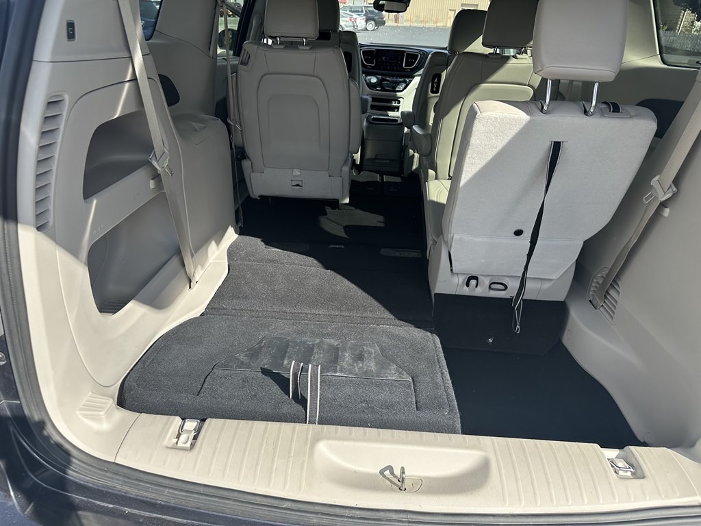 2020 Chrysler Pacifica Image 11