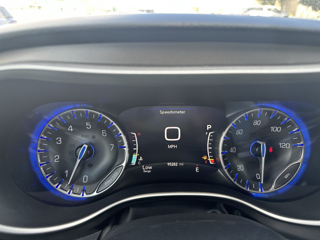 2020 Chrysler Pacifica Image 22