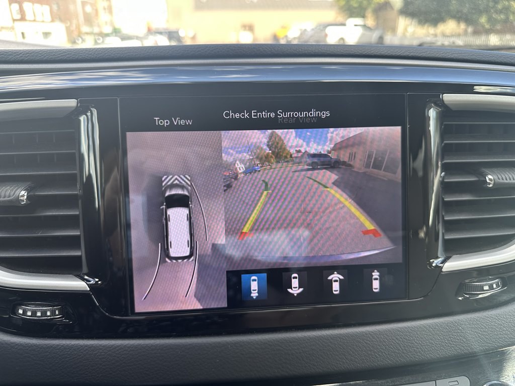 2020 Chrysler Pacifica Image 25