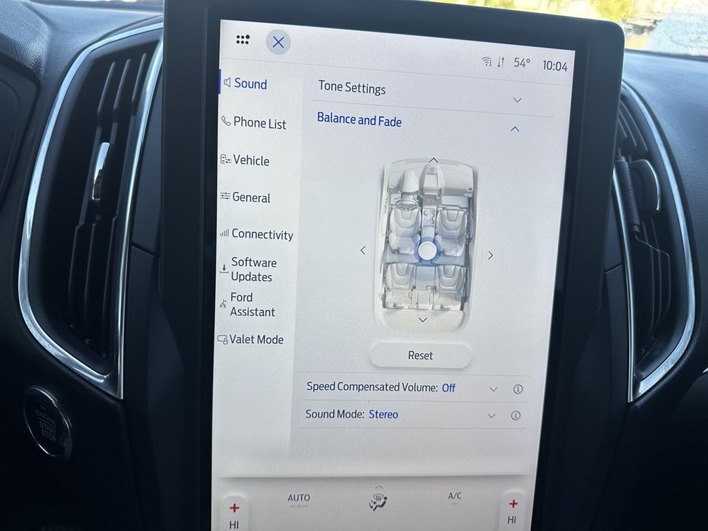 2022 Ford Edge Image 27