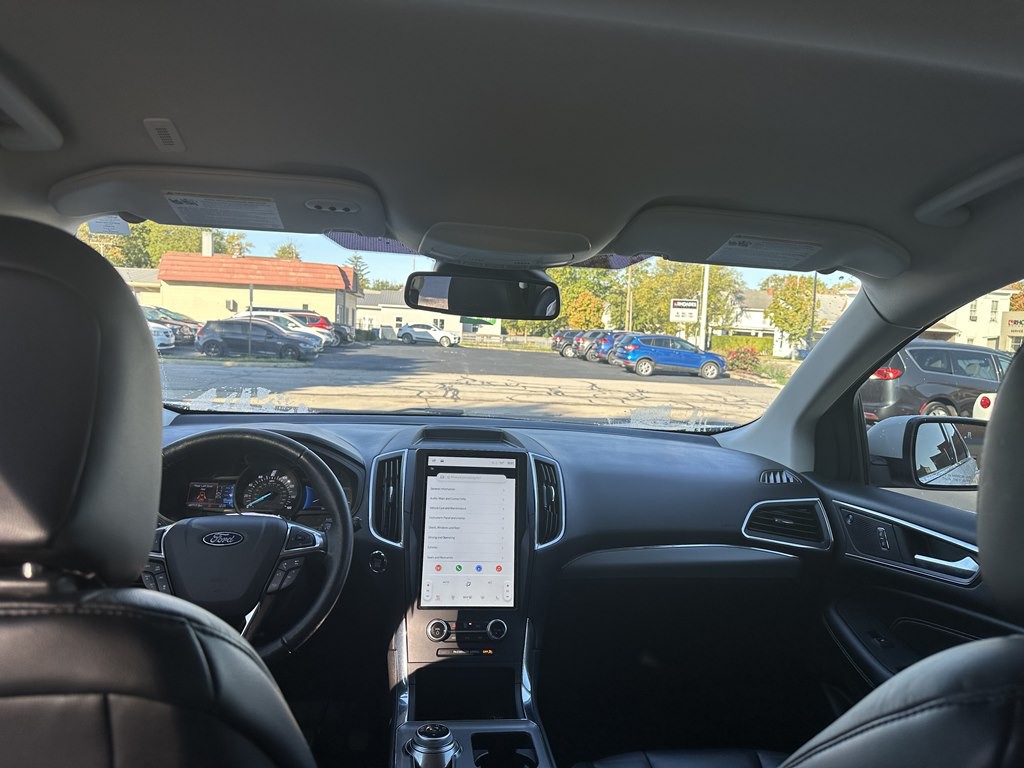 2022 Ford Edge Image 36